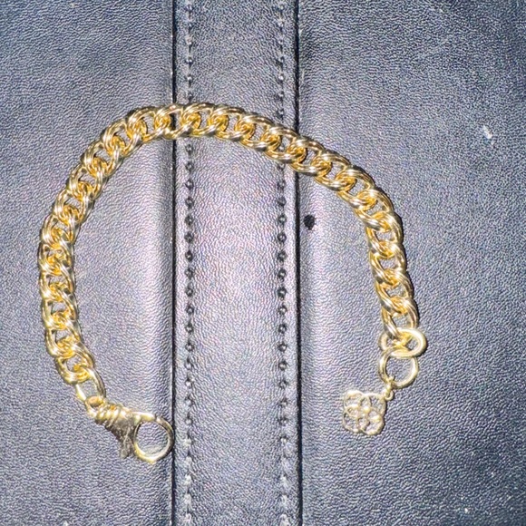Kendra Scott Vincent Chain Bracelet Gold, Size: S/M Excellent preowned condition - Picture 3 of 15
